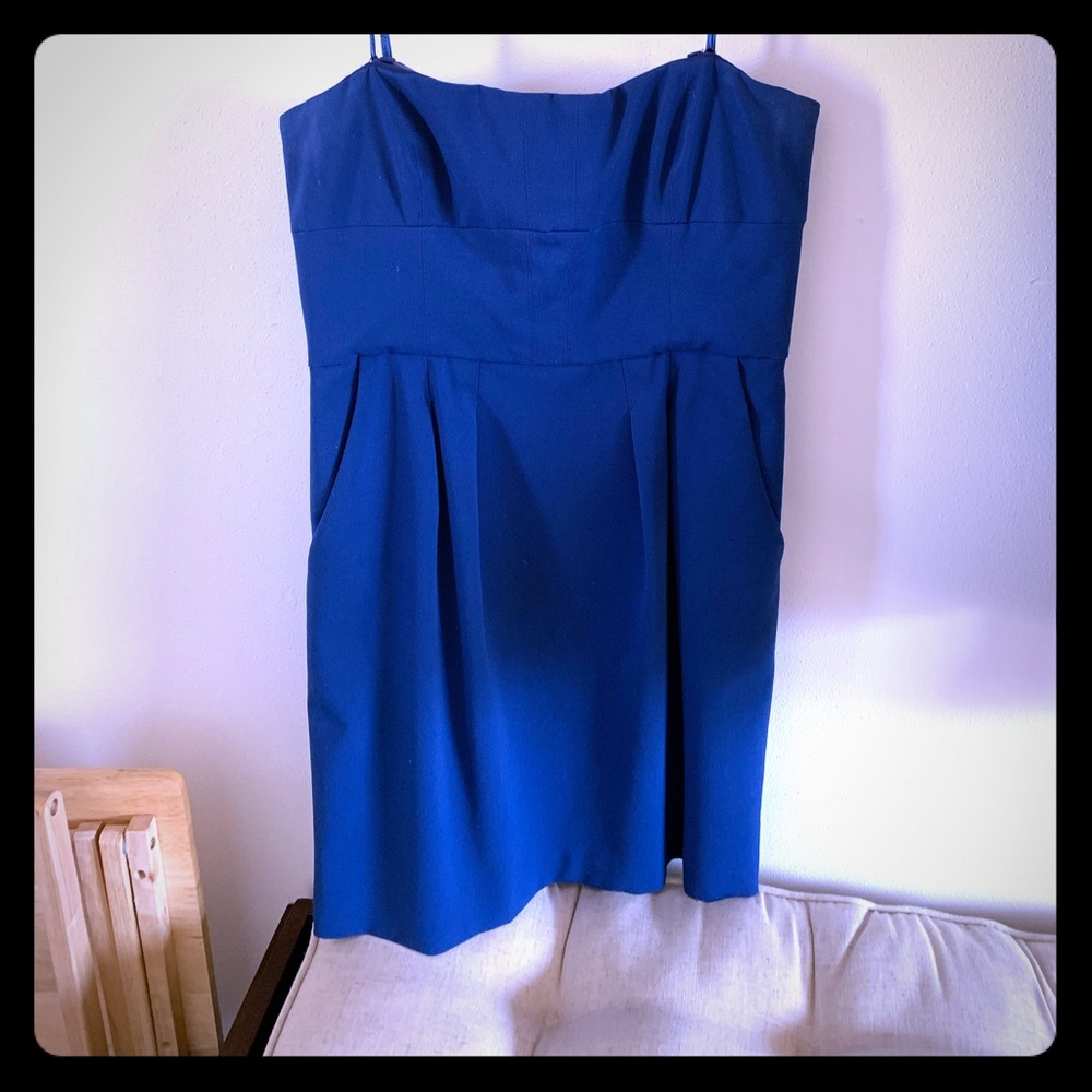 Blue strapless dress